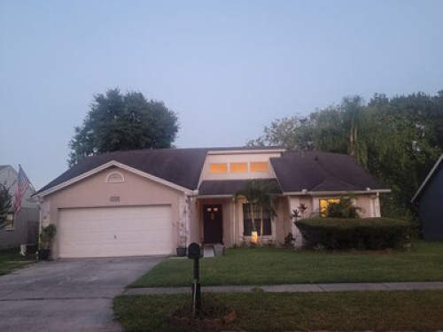 Harmony Room on the Lake Queen TV