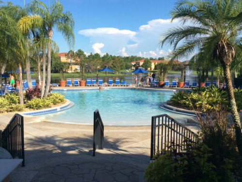  2 PRIVATE BED ROOMS NEAR THE PARKS