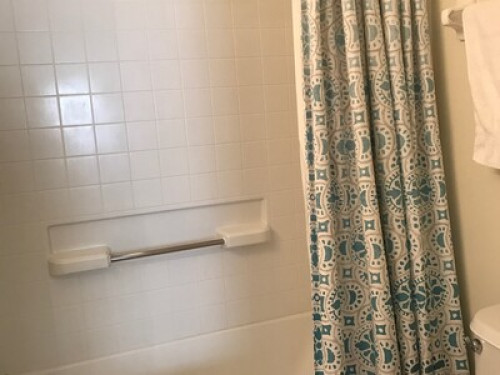  2 PRIVATE BED ROOMS NEAR THE PARKS  - Gallery -  5