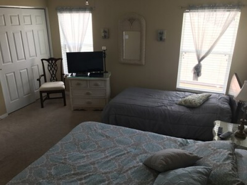 Nice Rooms Near Disney w / breakfast - Gallery - 6