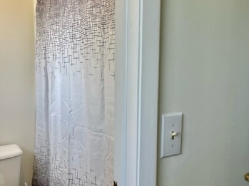 PRIVATE BEDROM AND BATHROOM - FEMAL - Gallery - 13