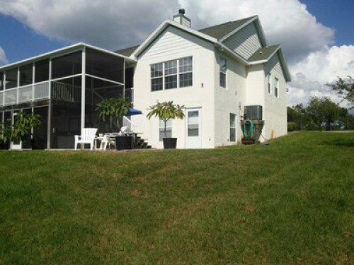 Spacious, 1,900 sq ft. Lower level  - Gallery - 8