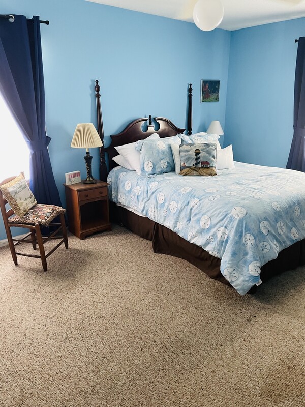 Front Bedroom(Full Room) - 1
