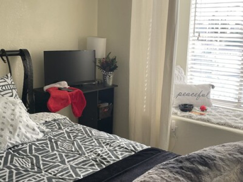 upscale location, fabulous view - Gallery - 13