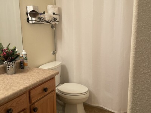 upscale location, fabulous view - Gallery - 10