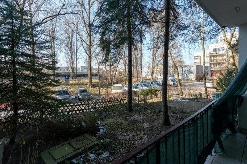Welcoming double bedroom with a balcony, in the Ursynów Północny district - Gallery - 3