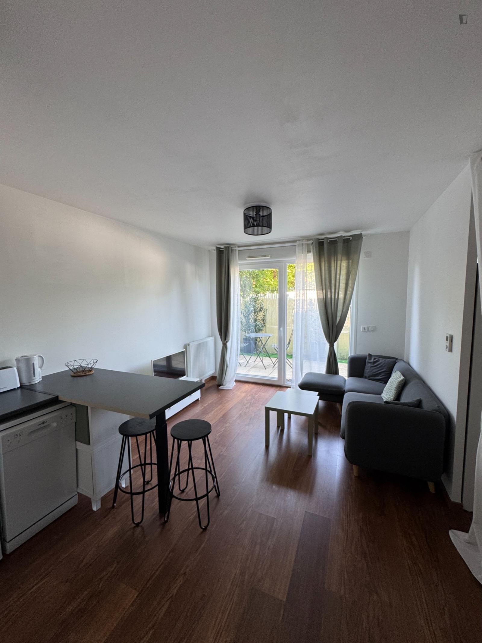 Lovely 1-Bedroom Apartment In Noisy-Le-Sec - Lovely 1-bedroom apartment in Noisy-le-Sec - Gallery - 1