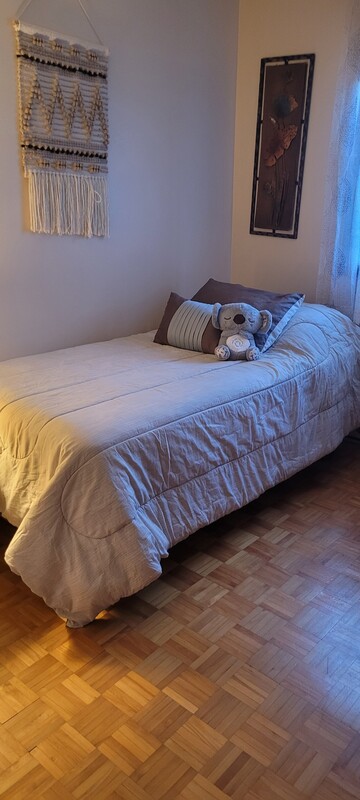  Small Room(Full Room)  -  QUIET CLEAN BEDROOMS  - Gallery -  1