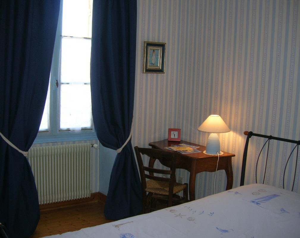 Bleue(Single Bed) - 1