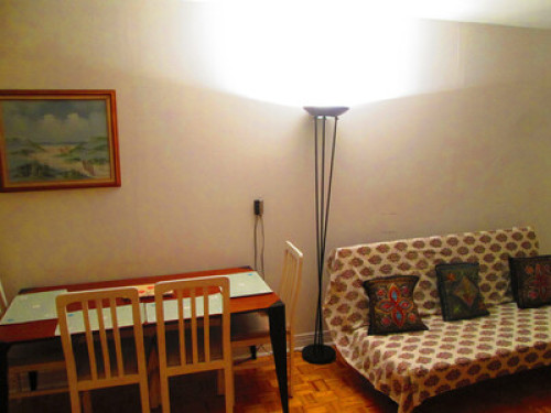 Cozy Rooms in a Quiet Neighborhood