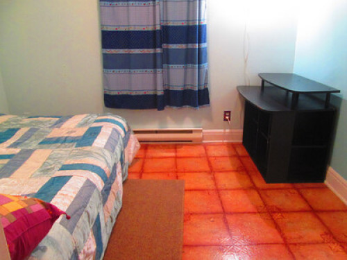 Cozy Rooms in a Quiet Neighborhood