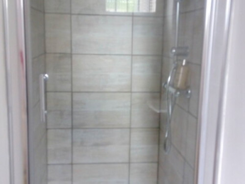 Comfortable Ensuite bedroom 