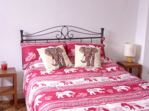 Comfortable Ensuite bedroom  - Gallery - 9