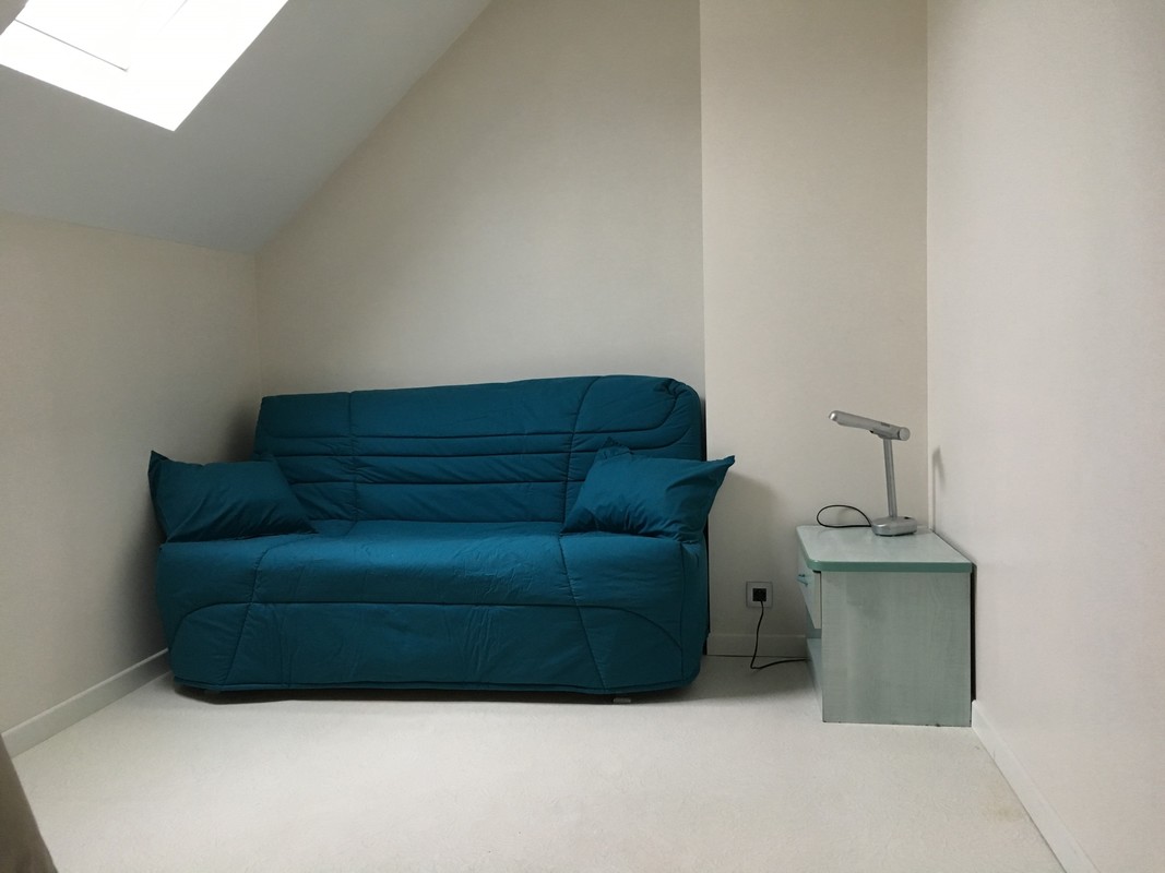  Small Room(Single Bed)  -  House in the vineyard of Reuilly  - Gallery -  1