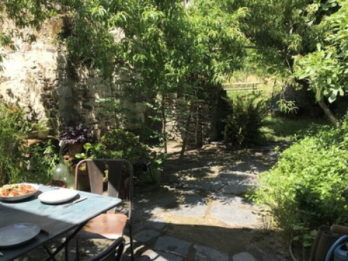 Large & beautiful house on the banks of the Loire