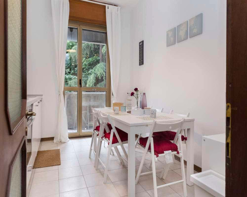 Stanza in Viale Giovanni Vicini