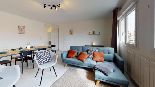 Neat and cosy double bedroom in Minimes