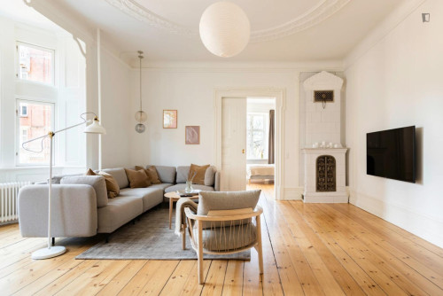 Comfortable single bedroom in shared flat in central Indre By