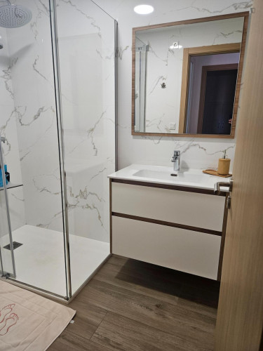 Beautiful 2-bedroom apartment within walking distance to the Universidad de Santiago de Compostela - Gallery - 9
