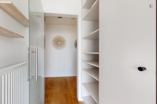 Alluring 1 bedroom apartment near Madou metro station - Gallery - 12