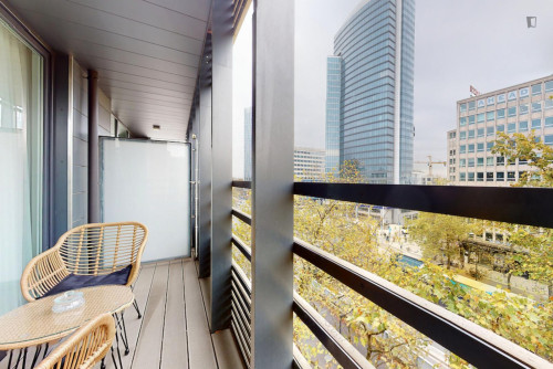 Alluring 1 bedroom apartment near Madou metro station - Gallery - 10