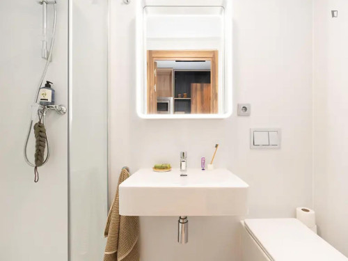 Bed in a comfy studio, in L'Hospitalet de Llobregat