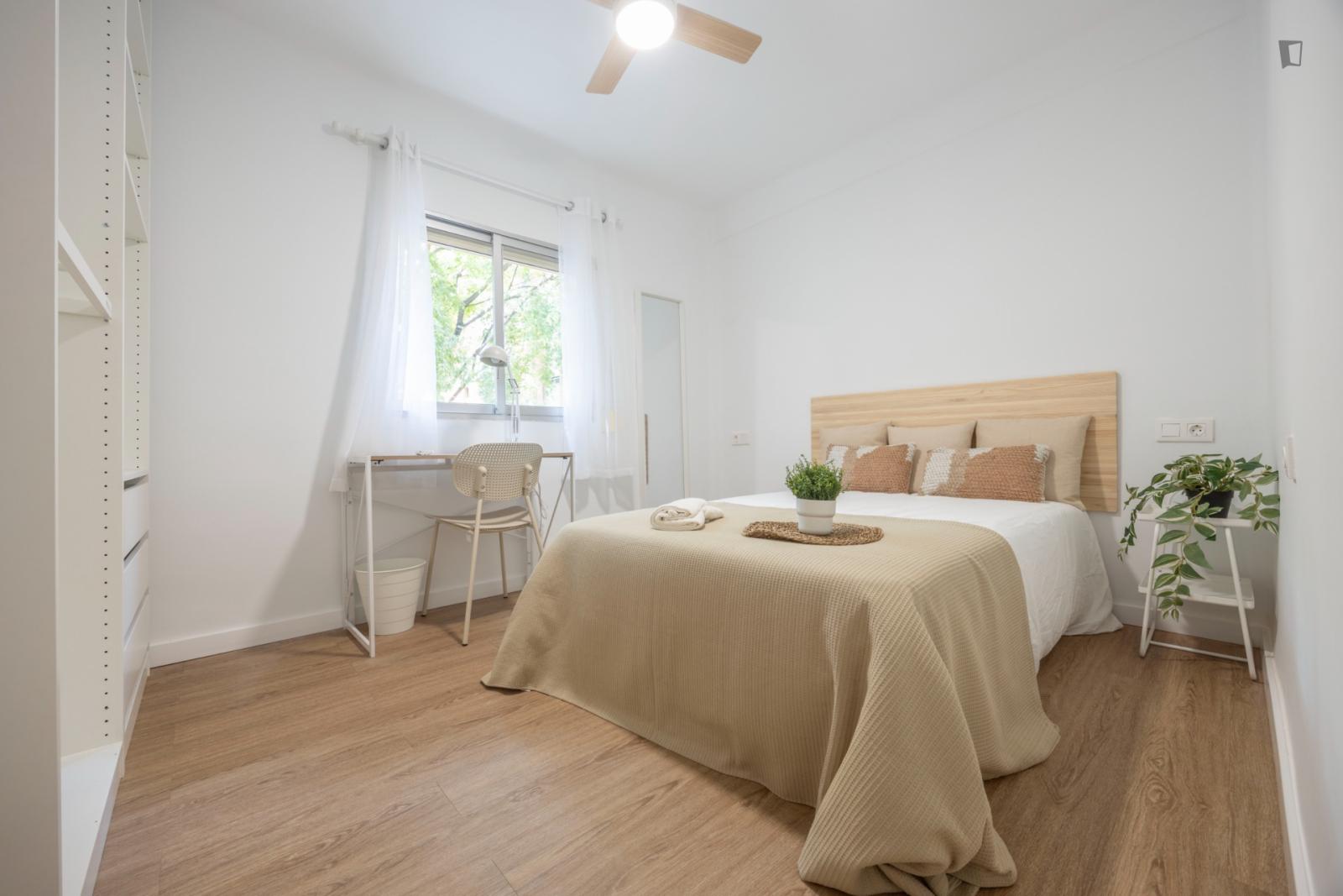 Double Bedroom In 3-Bedroom Apartment - 1