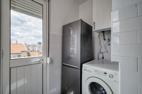 Cool looking 3-bedroom apartment in Arroios - Gallery - 7