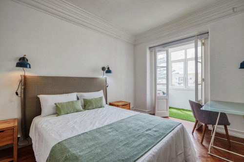Cool looking 3-bedroom apartment in Arroios - Gallery - 14