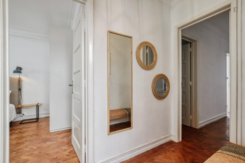 Cool looking 3-bedroom apartment in Arroios - Gallery - 29
