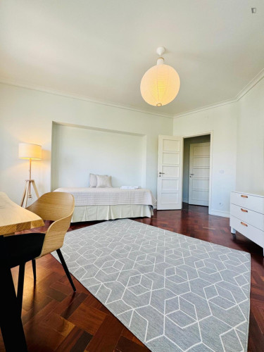 Lovely bedroom in Saldanha area