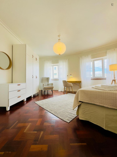 Lovely bedroom in Saldanha area