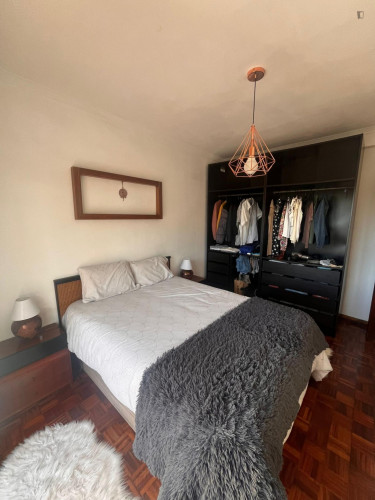 Spacious Double Bedroom just a 10-minute drive from Morena Beach