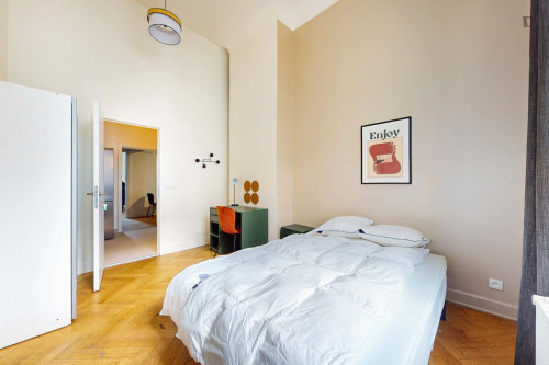 Cosy double bedroom in Matonge