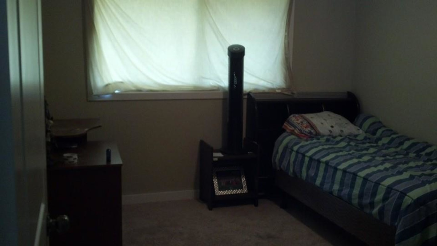  Guest Bedroom(Full Room)  -  Farming family in Abbotsford BC  - Gallery -  1