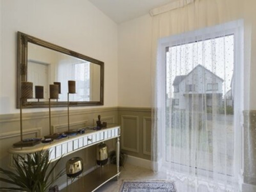 Luxury Room for Rent, 10 Min Walk t