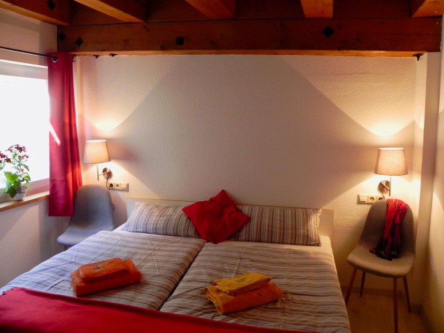 TOP-location! Modern 3 room-apartment in the historic town center, private parking