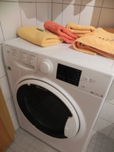 Fully furnished studio apartment, balcony, car parking, central located, clinic-center (EK/OSK) by foot - On-site Facilities