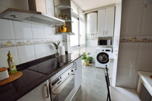 Pleasing double bedroom close to the university and city center  - Gallery -  5
