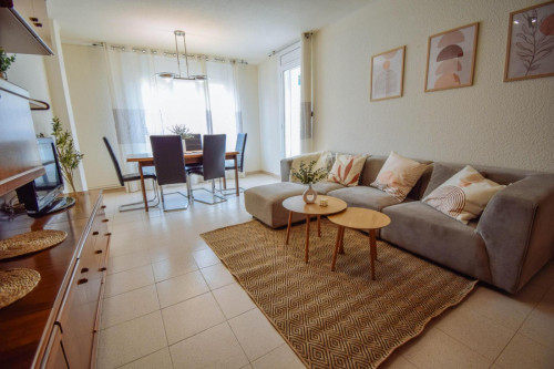 Pleasing double bedroom close to the university and city center