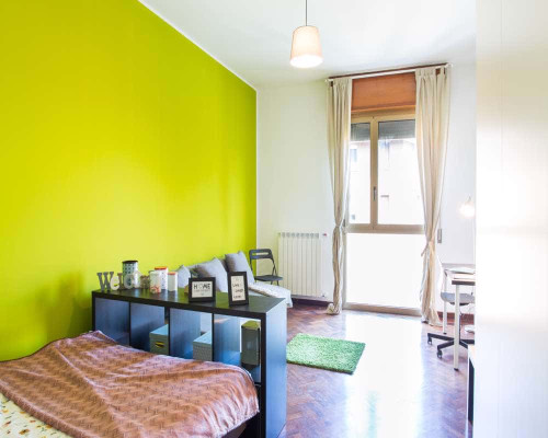 Stanza in Viale Giovanni Vicini