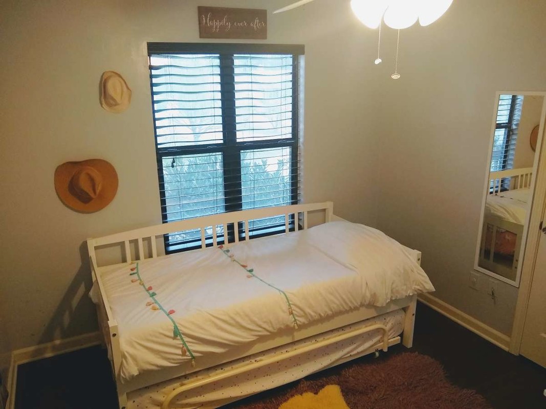 Guest Bedroom(Full Room) - 1