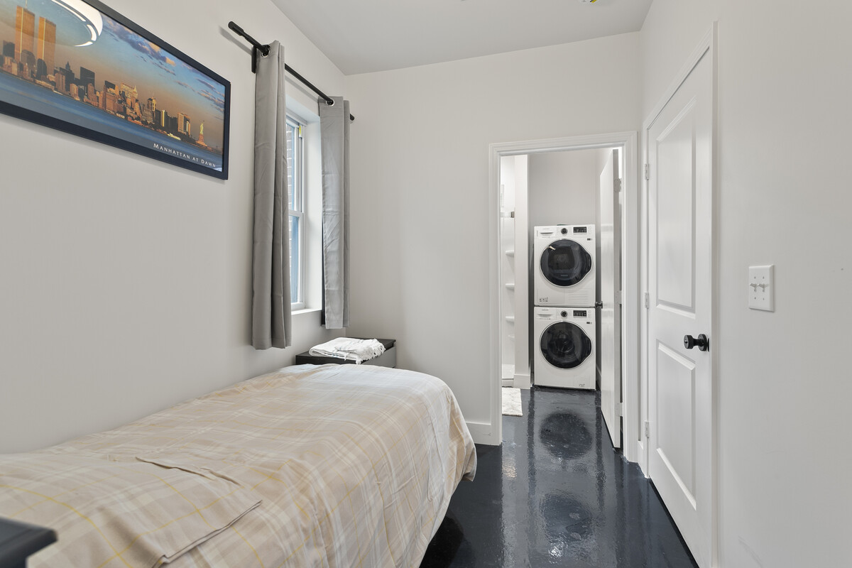  Shared  Bedroom (Single Bed)  -   A Cozy Guest House in Smyrna GA  - Gallery -  1