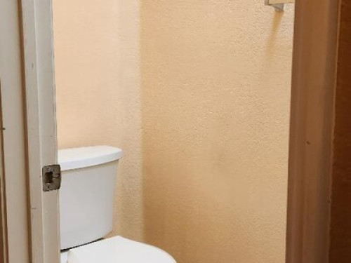 Room For Rent - Gallery - 7