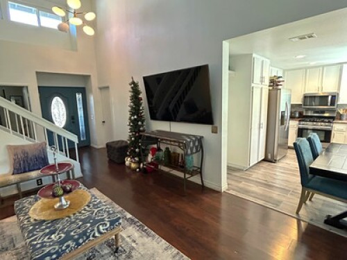Rooms in Newly Renovated Mid-Century Home  - Gallery - 6
