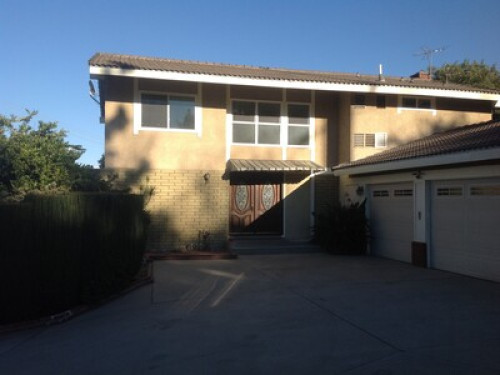 Zhang' Home