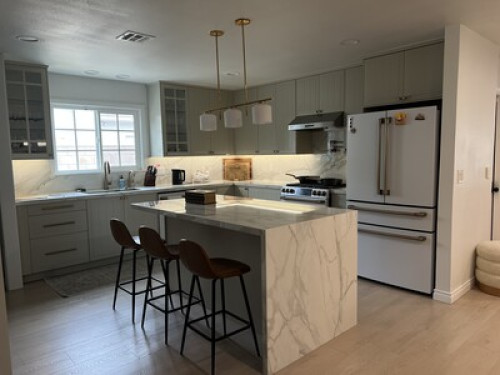 Furnished room + meals  - Gallery -  5
