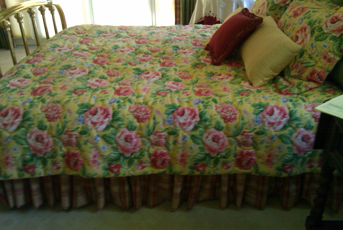 Bed(Full Room) - 1