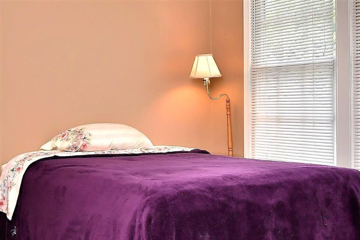 Single Room (Full Room) - 1