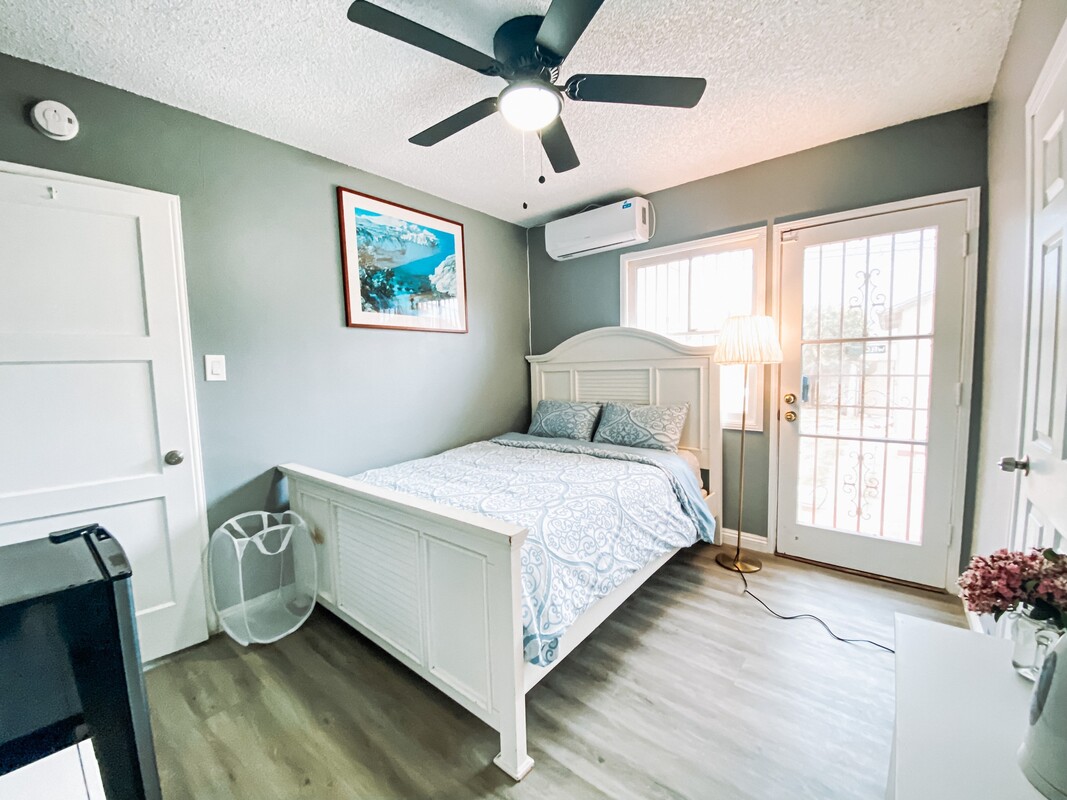 Private Entrance Beautiful Room 15’ To Downtown LA(Full Room) - 1